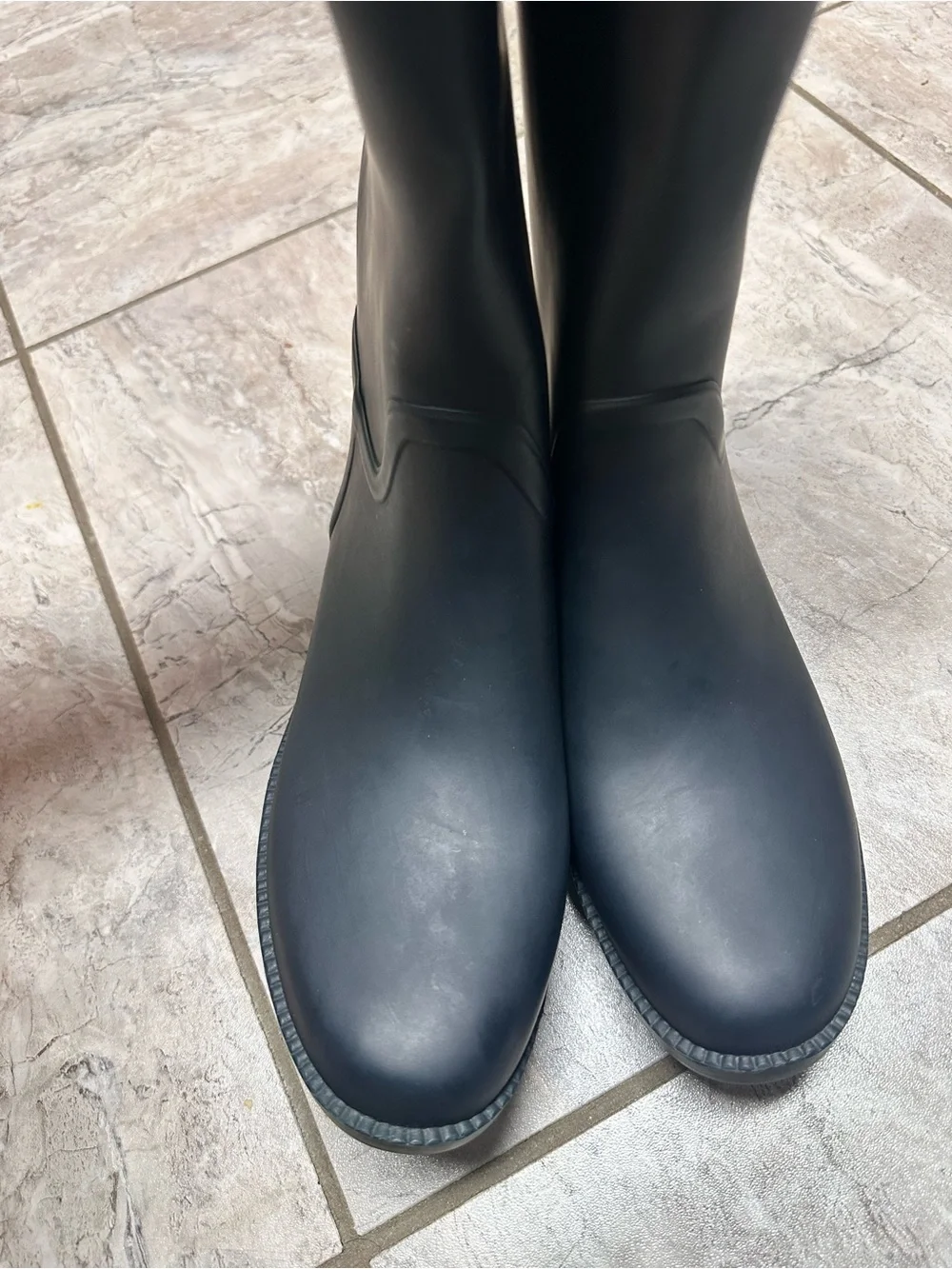 Tory Burch Diana Classic Tall Rubber Rain Boots Size 8 Logo Black Brown logo